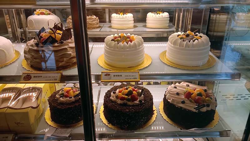 19 Toko Kue Ulang Tahun Terdekat Dari Lokasi Saya Dan Harganya